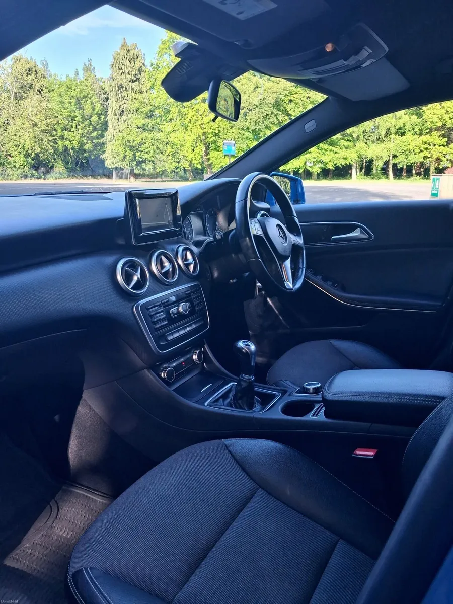 Mercedes-Benz A-Class 2014 - Image 5