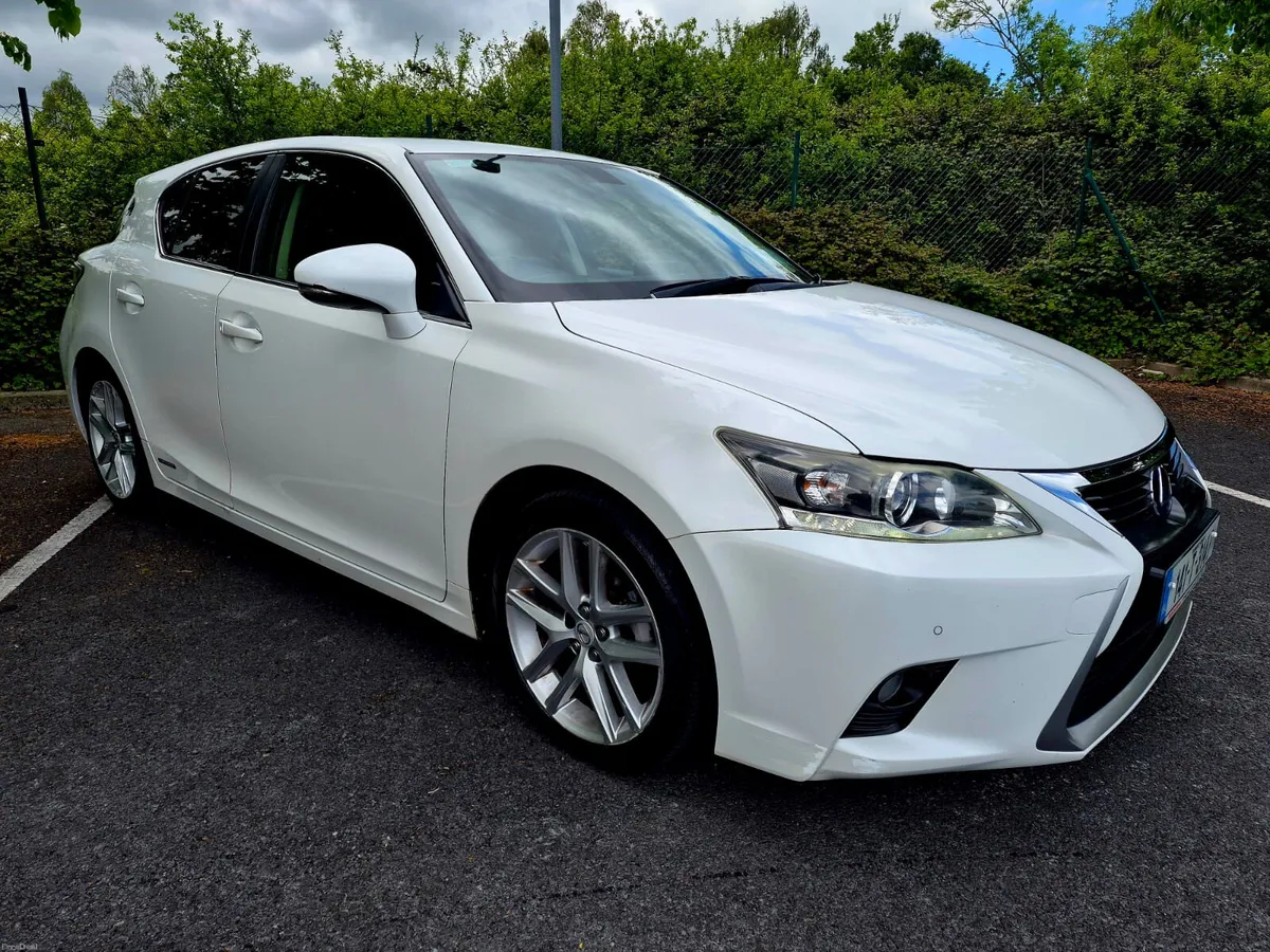 2014 LEXUS CT 200H EXECUTIVE HYBRID AUTO - Image 3