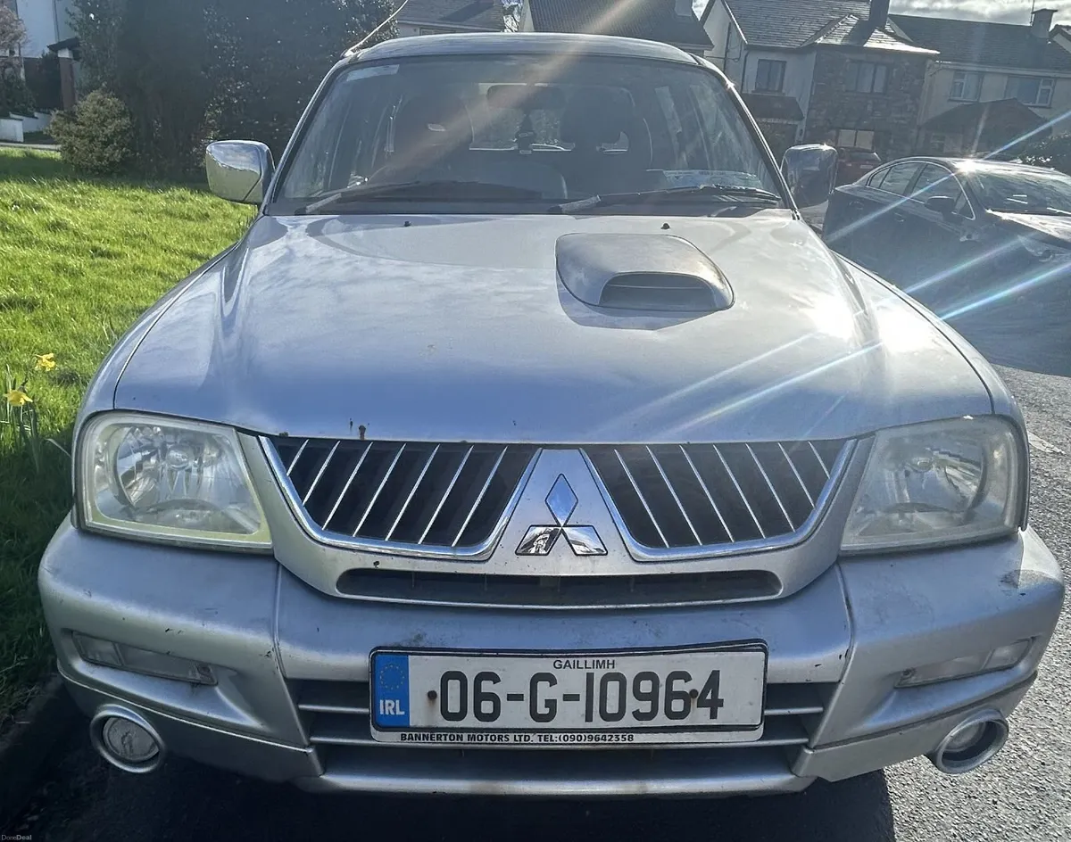 Mitsubishi L200 2006 - Image 2