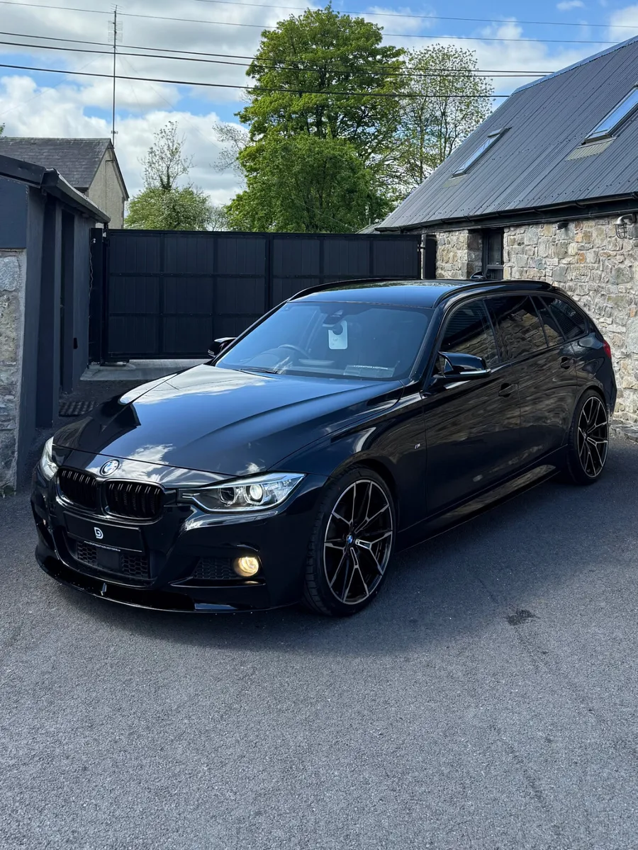2015 BMW 320D AUTO M SPORT TOURING F31 - Image 3