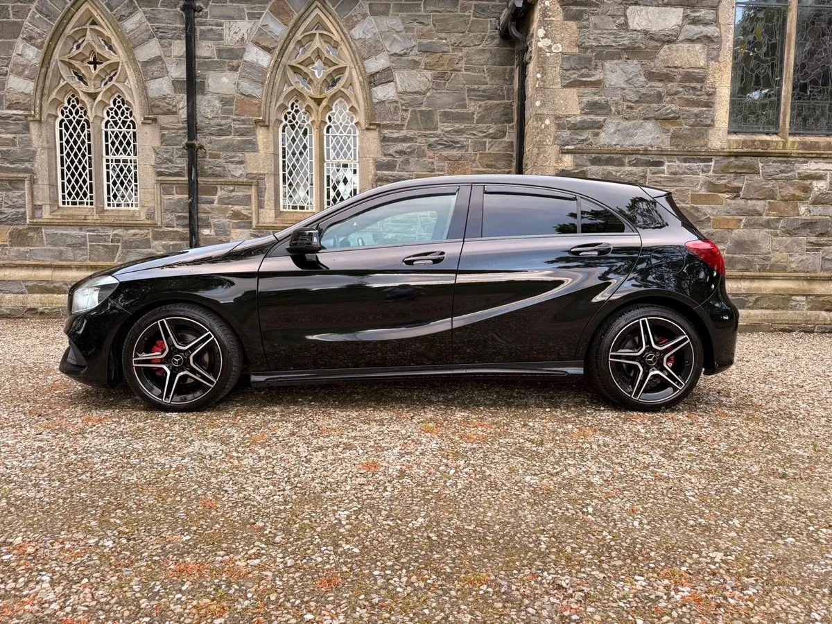 2017 A180d AMG line NIGHT ED STYLING - Image 2