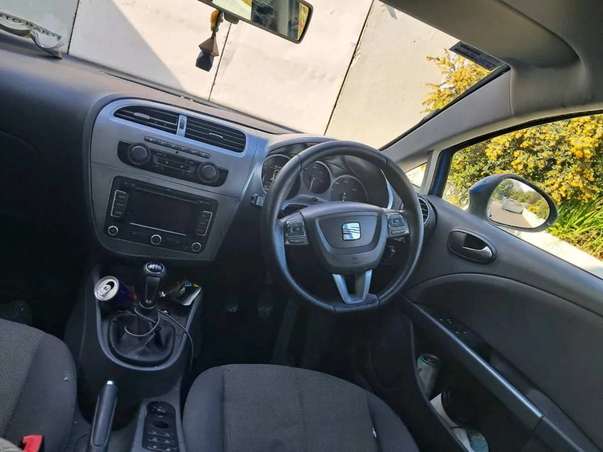 2010 SEAT Leon 1.6 TDI Diesel – Blue - Image 4