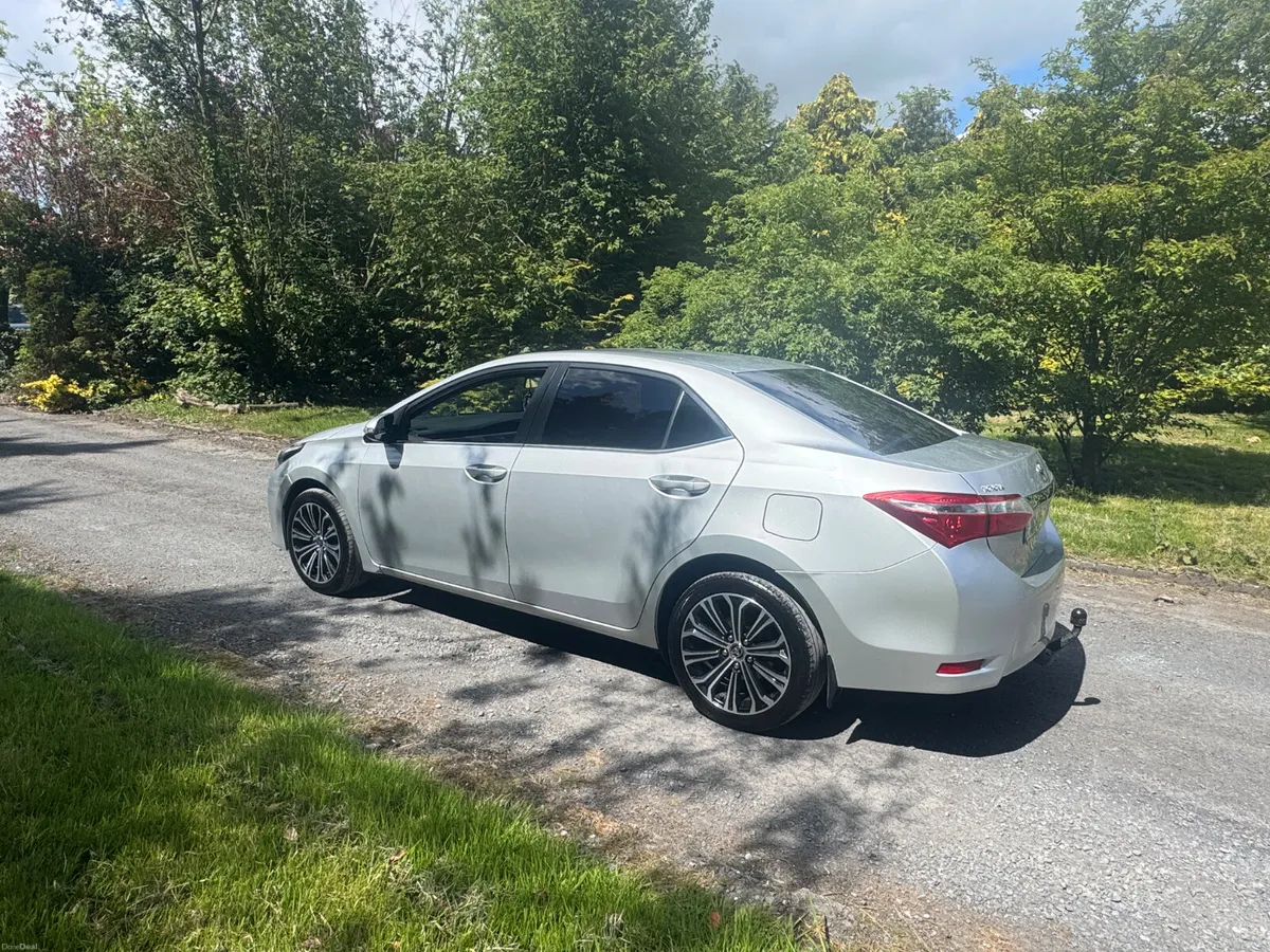 16 Toyota Corolla 1.4 D-4D … IRISH CAR - Image 3