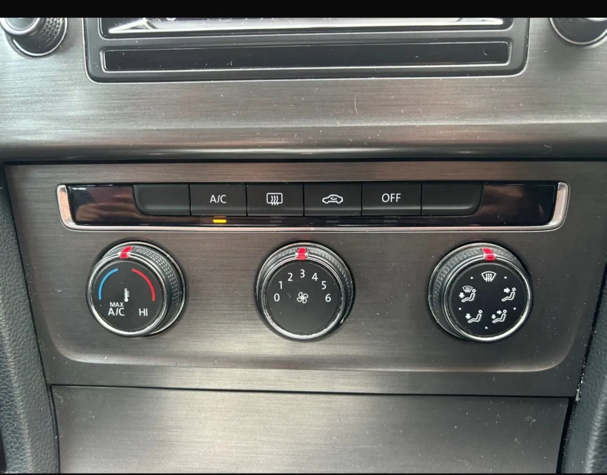 Volkswagen Golf 2013 - Image 4