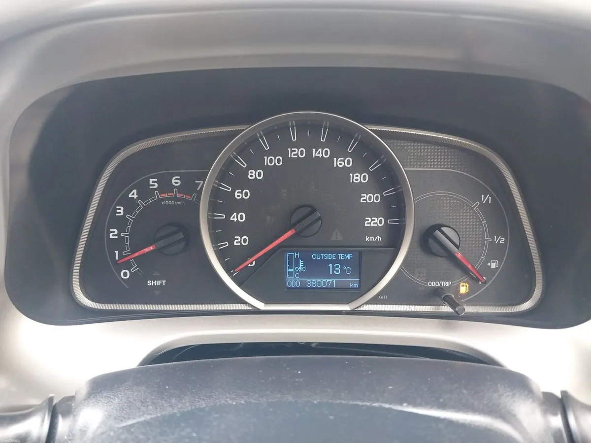 Toyota RAV4 2014 - Image 4