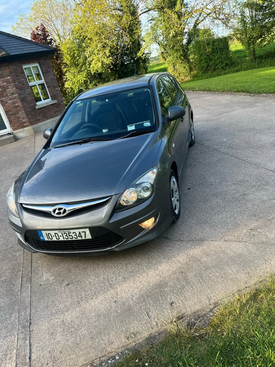 Hyundai i30 - Image 2