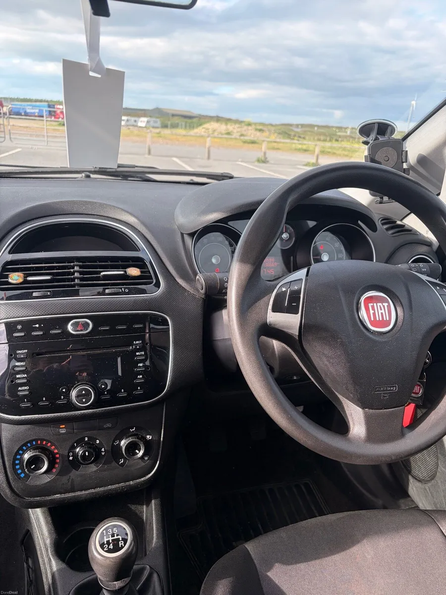 Fiat Punto - Image 5