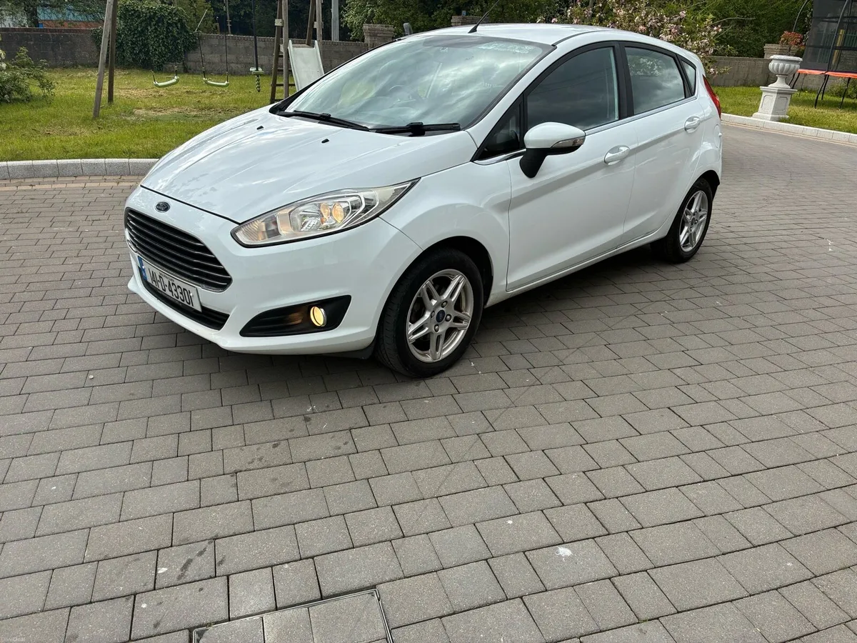 Ford fiesta zetec *new nct* - Image 2