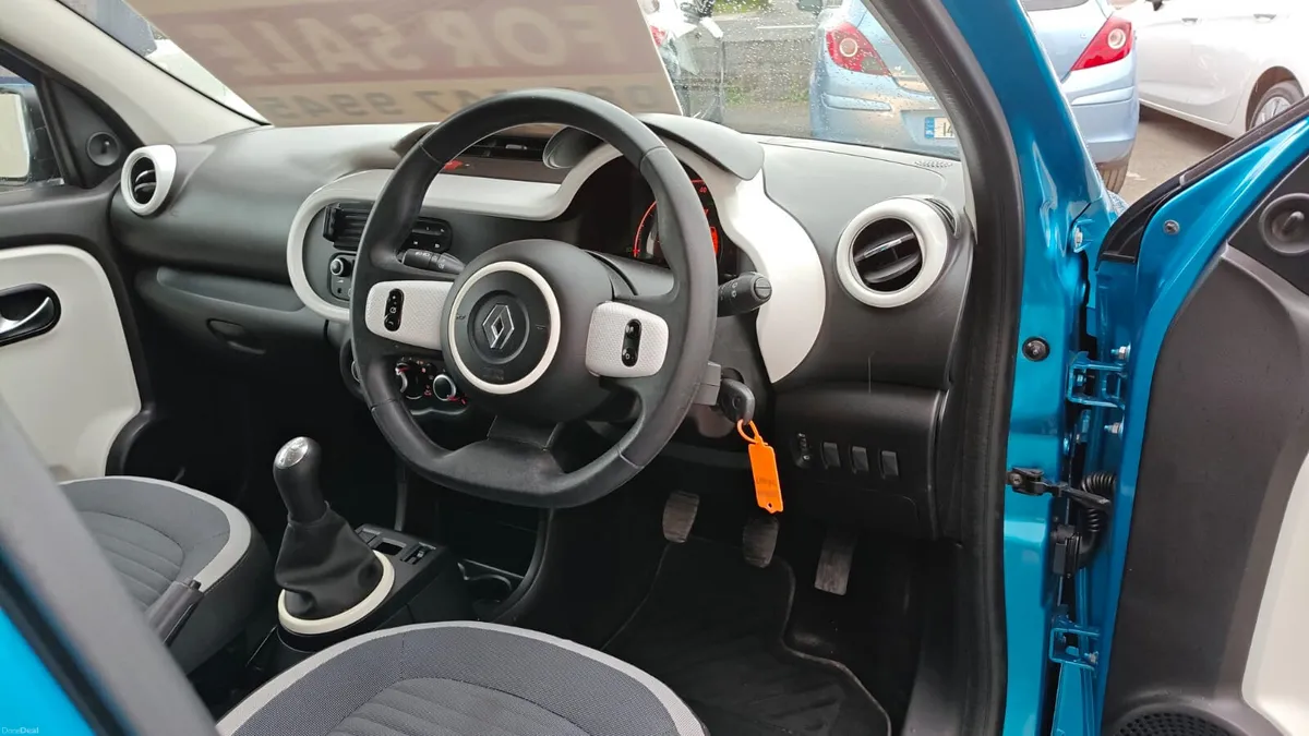 Renault Twingo 152 1.0 Petrol 57k mil New Nct 4/27 - Image 4