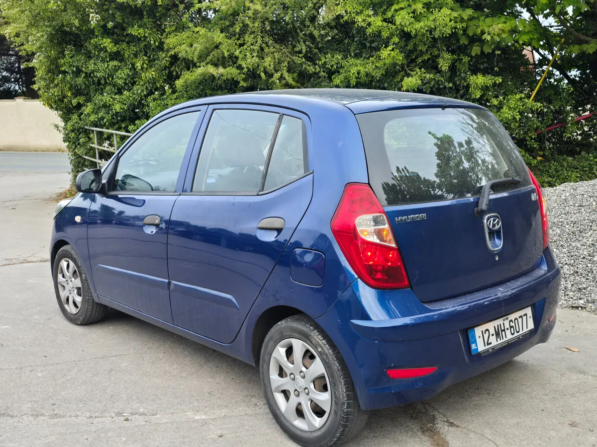 €1600 Hyundai i10 2012  nct&tax bargain 👌  €1600 - Image 2