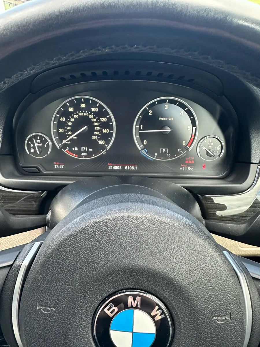 BMW 520d M Sport Automatic  2015 - Image 3