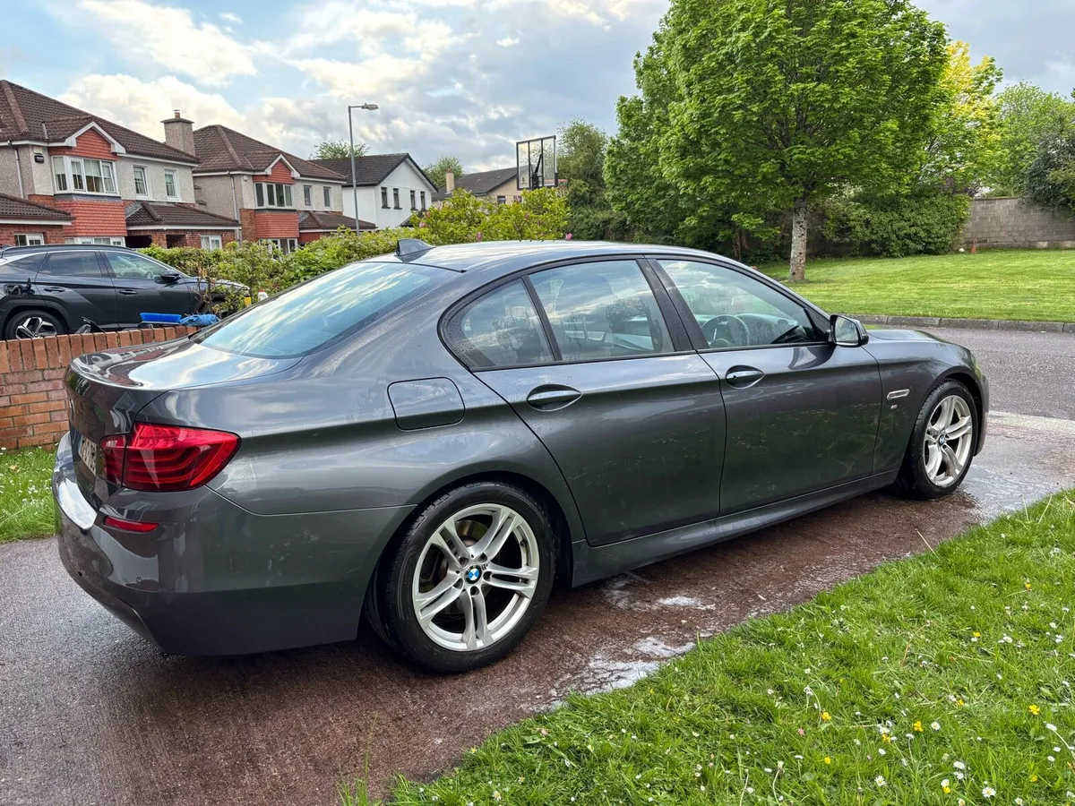 BMW 520d - Image 2