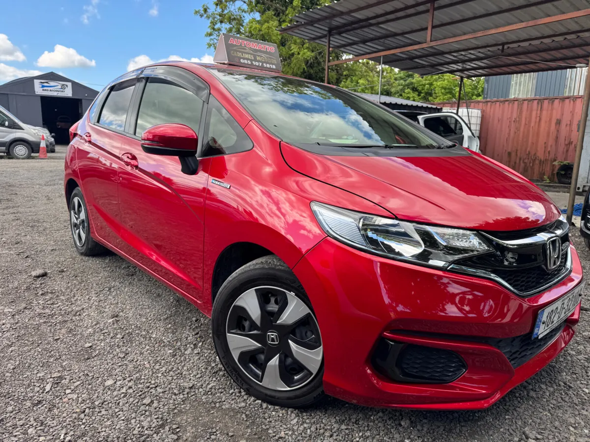 HONDA FIT  HYBRID AUTOMATIC - Image 1