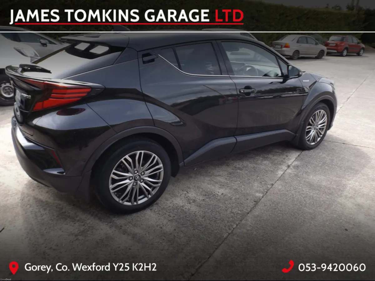 Toyota C-HR 1.8 HYBRID SOL 4DR AUTO - Image 2