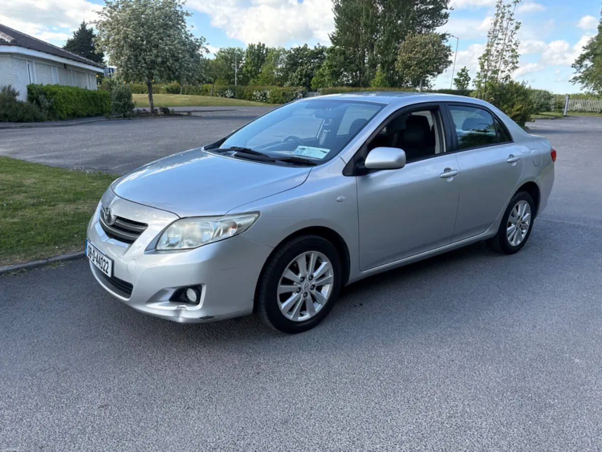 Toyota Corolla 1.4 LUNA CBU NG - Image 2