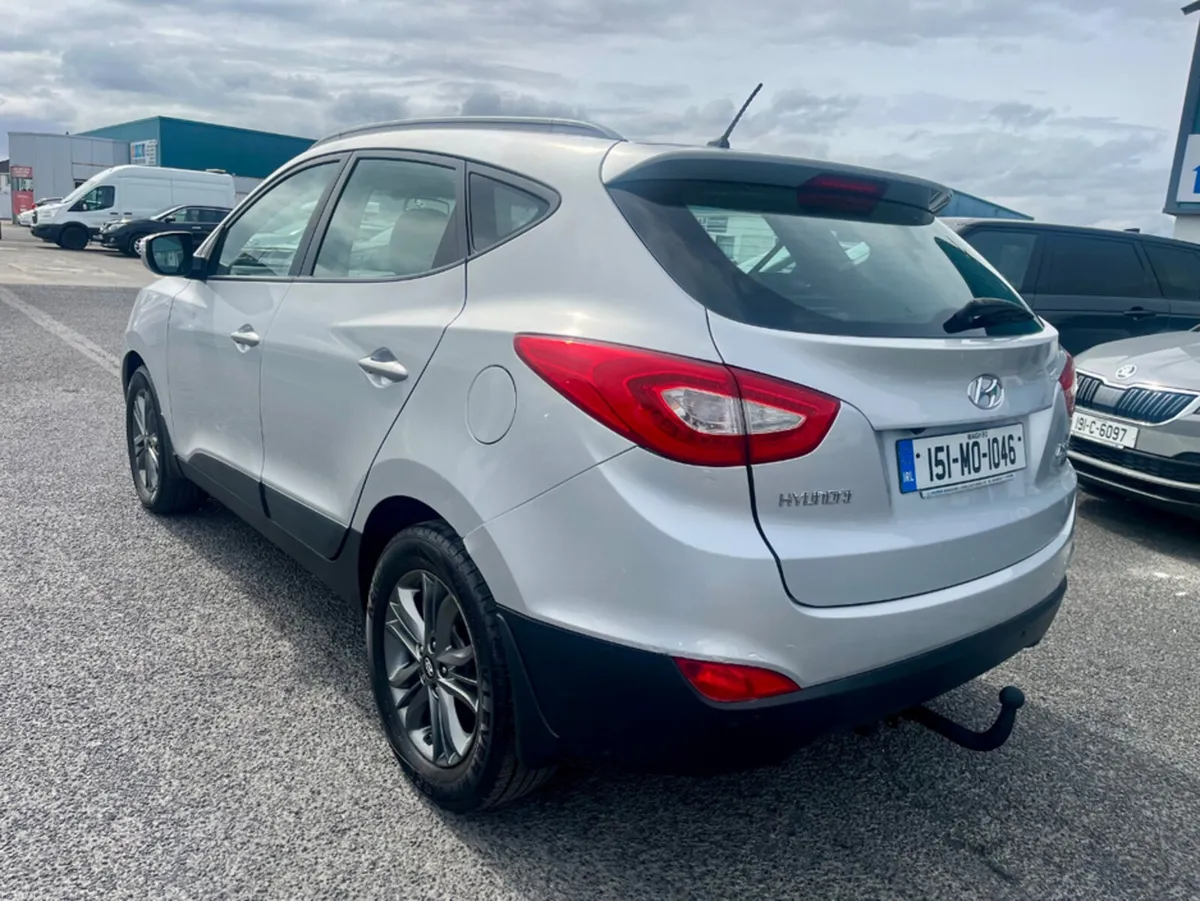 Hyundai ix35 1.7 EXECUTIVE 4DR - Image 2