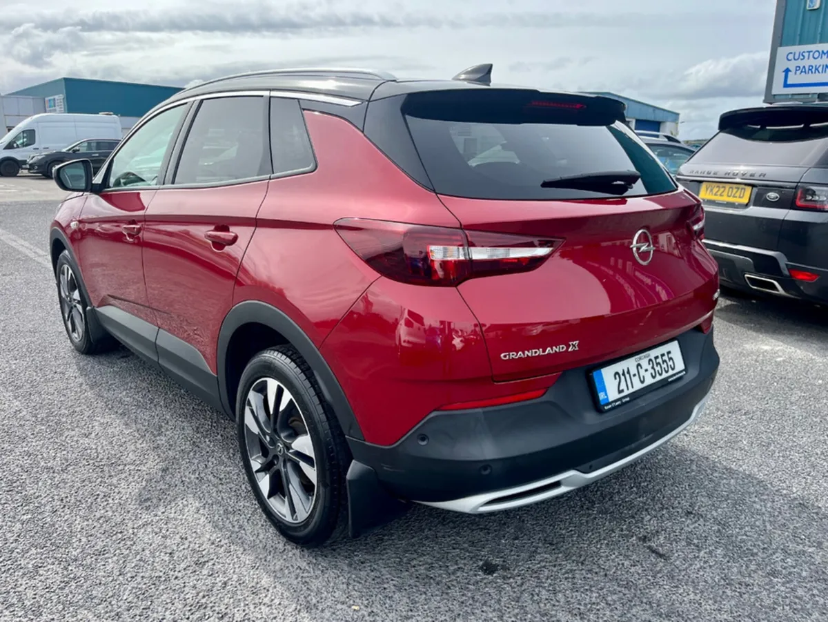 Opel Grandland X CUV SRI 1.2 130PS PETROL 4DR - Image 2