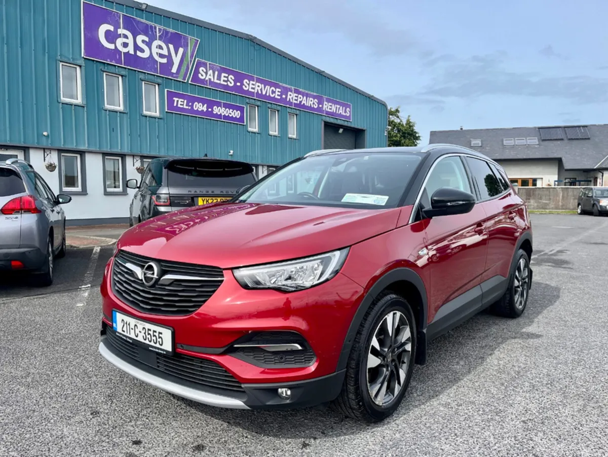 Opel Grandland X CUV SRI 1.2 130PS PETROL 4DR - Image 1