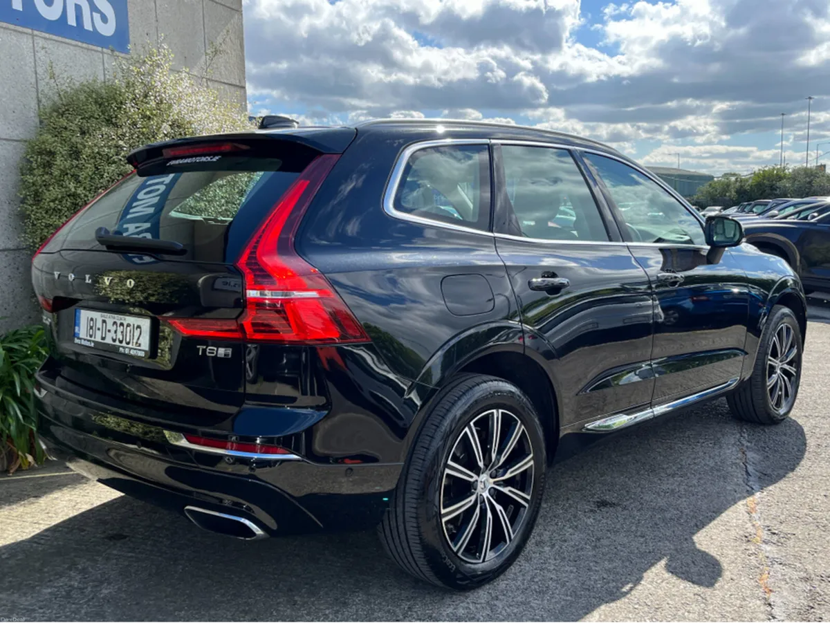 Volvo XC60 T8 INSCRIPTION 2.0 PETROL PLUG IN HYBRI - Image 4