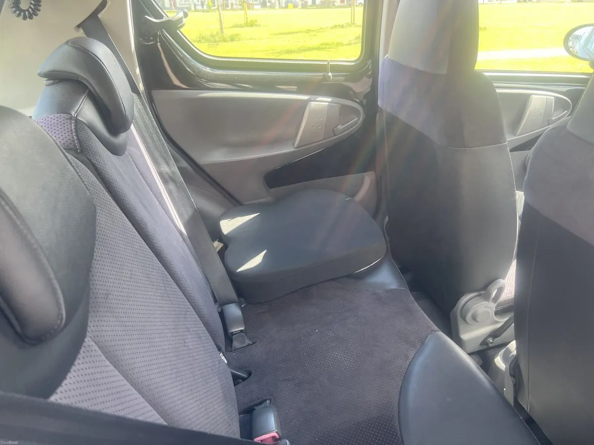 Toyota Aygo 2010 - Image 3