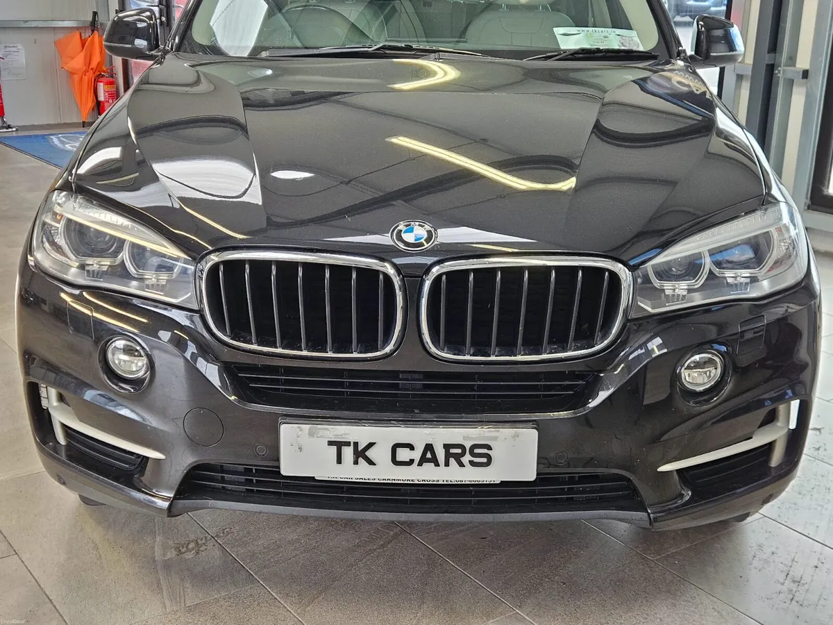 17 BMW X5 XDRIVE 7 SEATER - Image 4