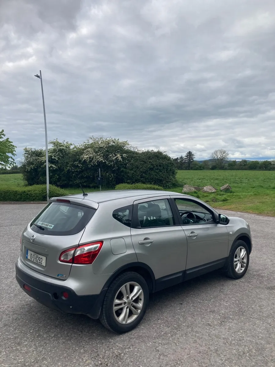 Nissan Qashqai 2010 - Image 3