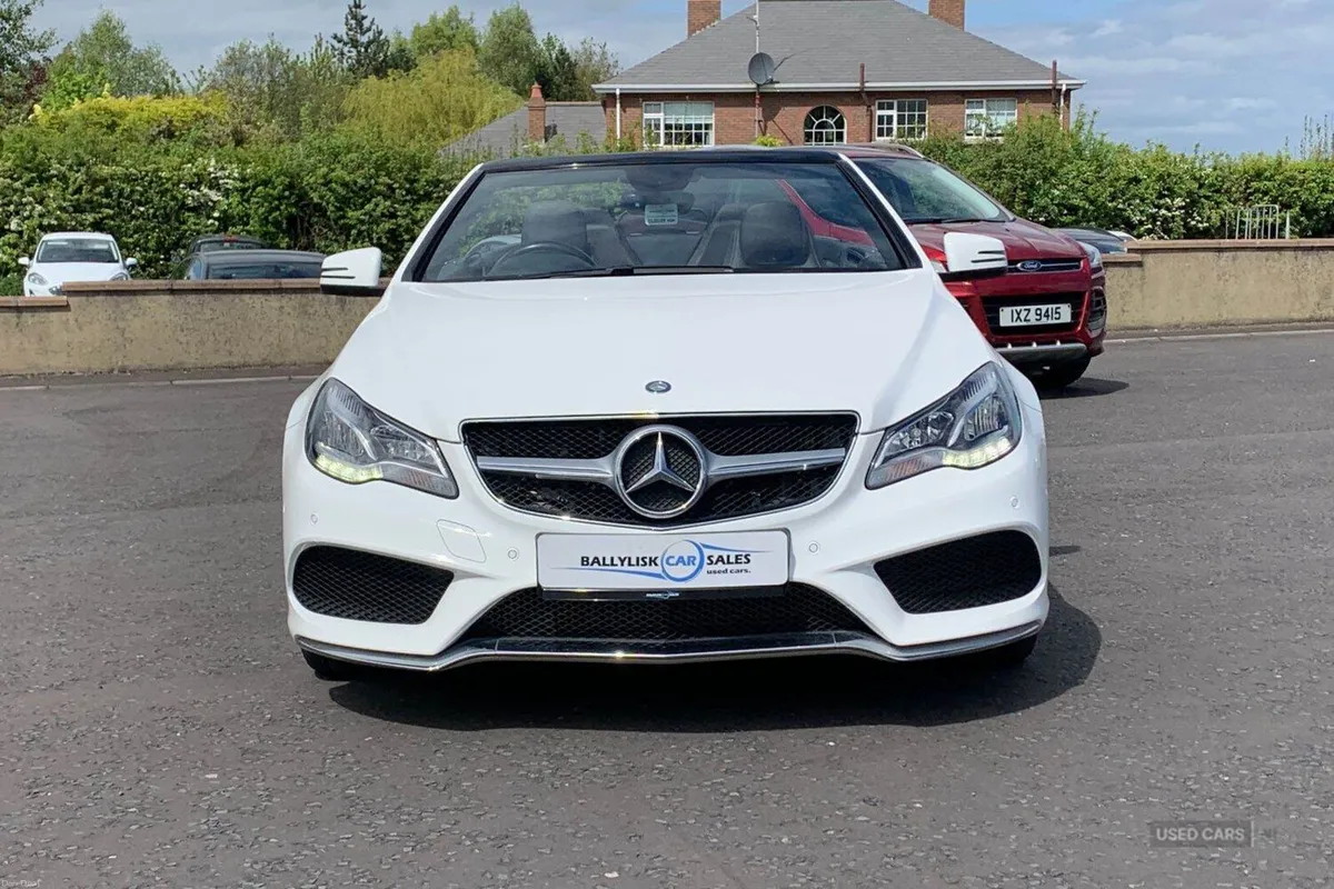 Mercedes-Benz E-Class 3.0 E350d V6 258PS AMG Line - Image 4