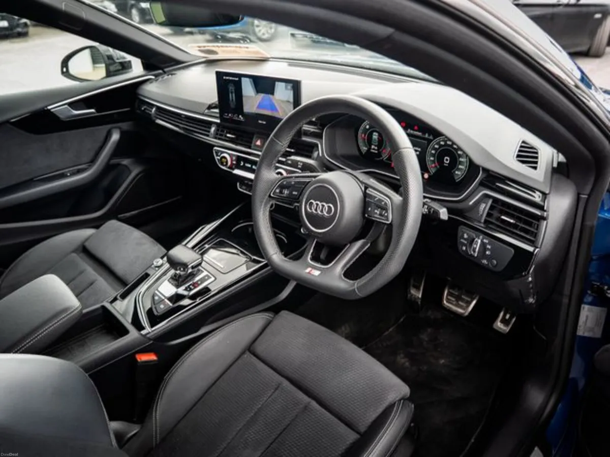 Audi A5 2.0 TDI Black Edition - Image 2