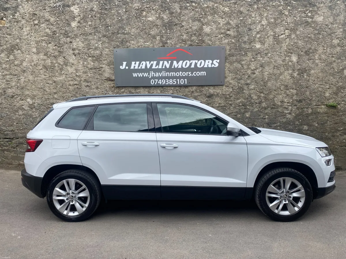 April 2021 Skoda Karoq 1.0 TSi SE Technology - Image 3