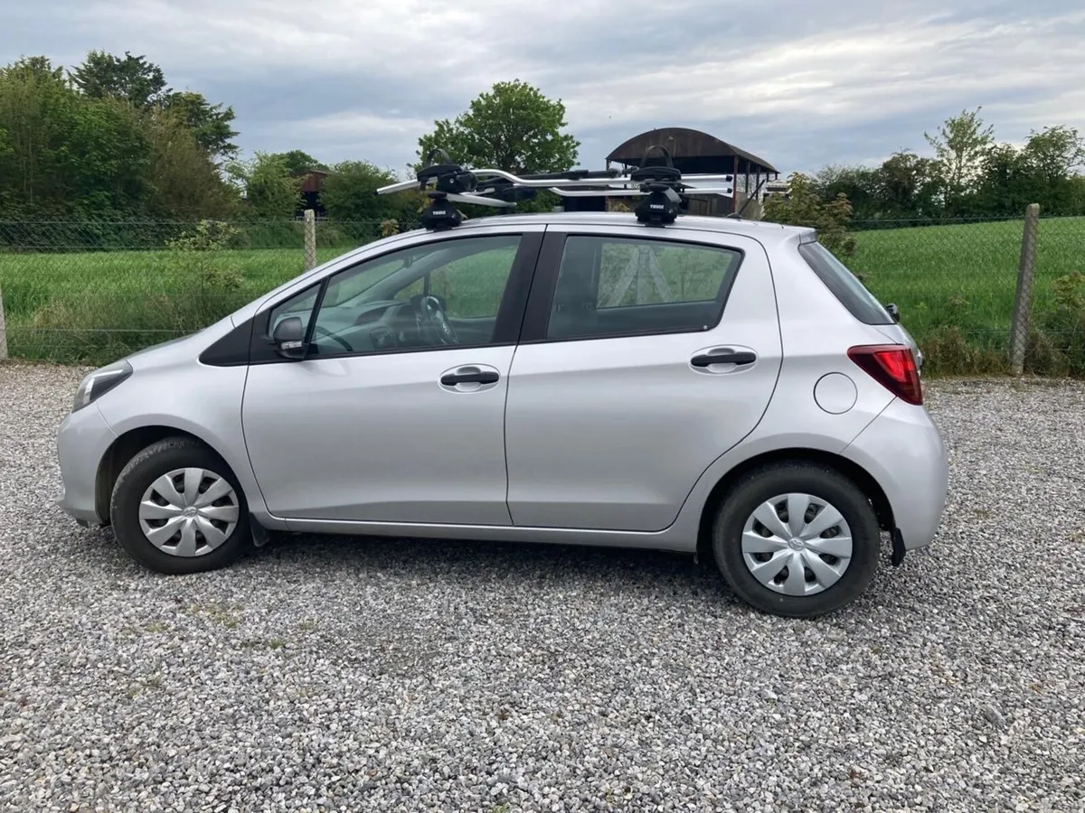 Toyota Yaris 2015 - Image 3
