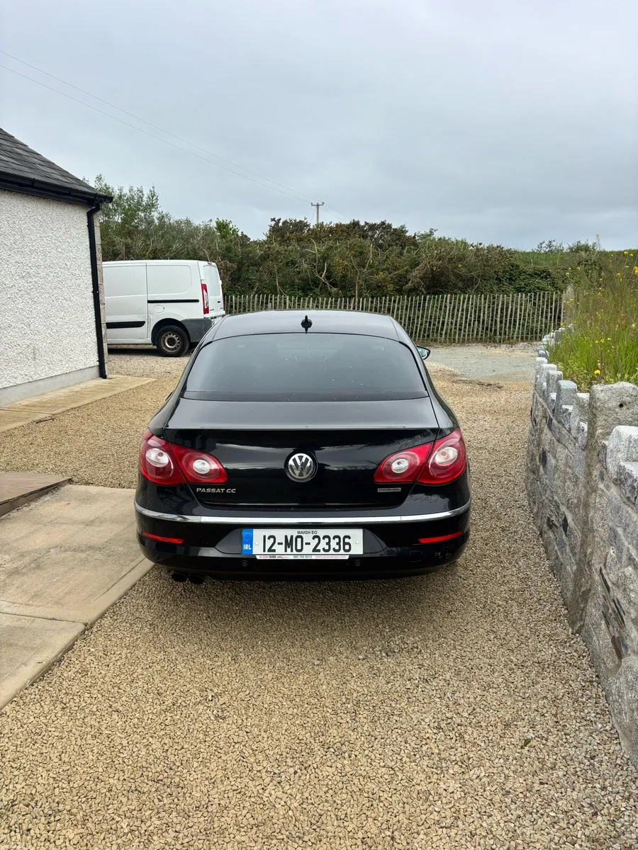 Car - Image 3