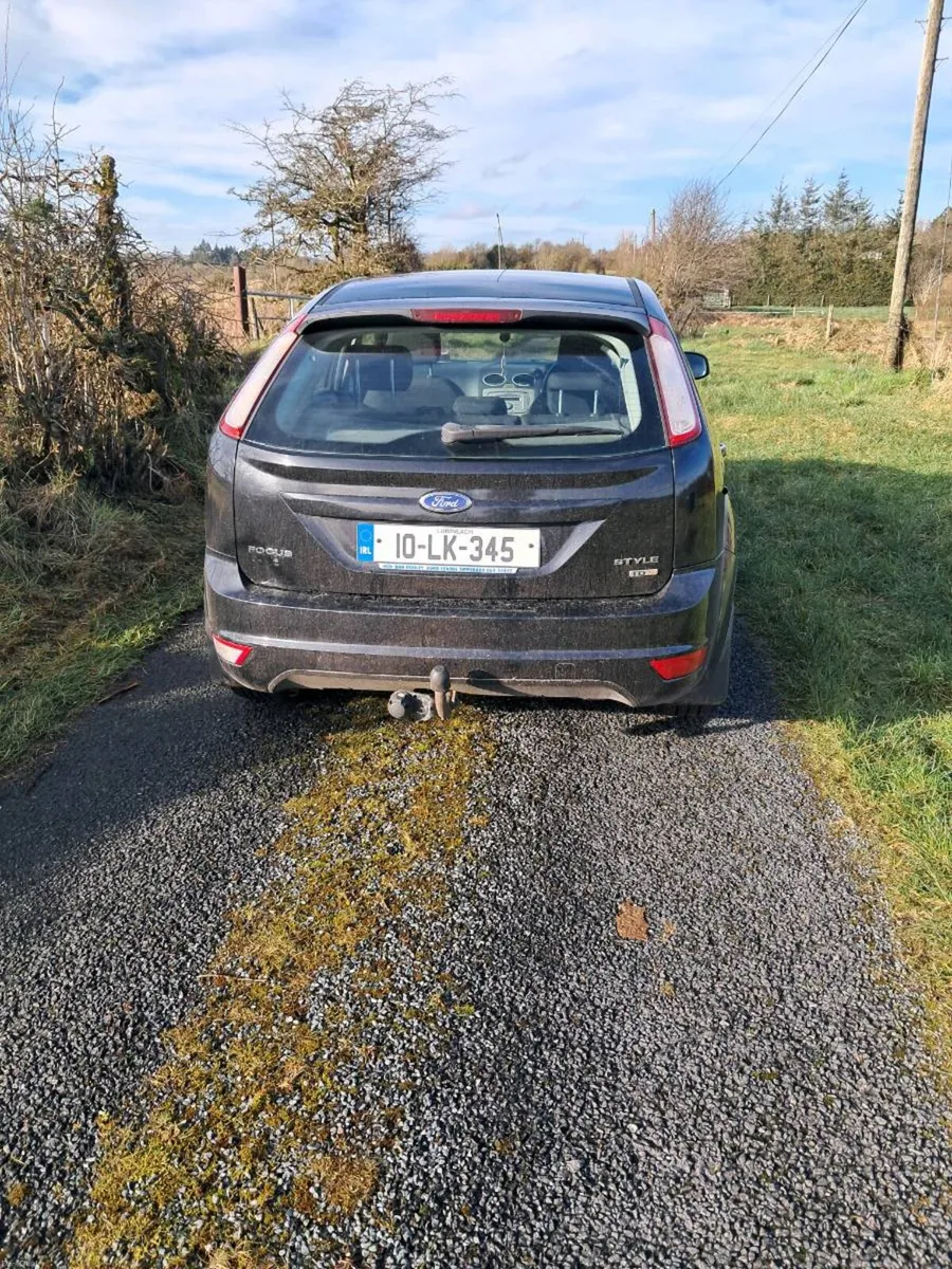 Ford Focus - Image 2