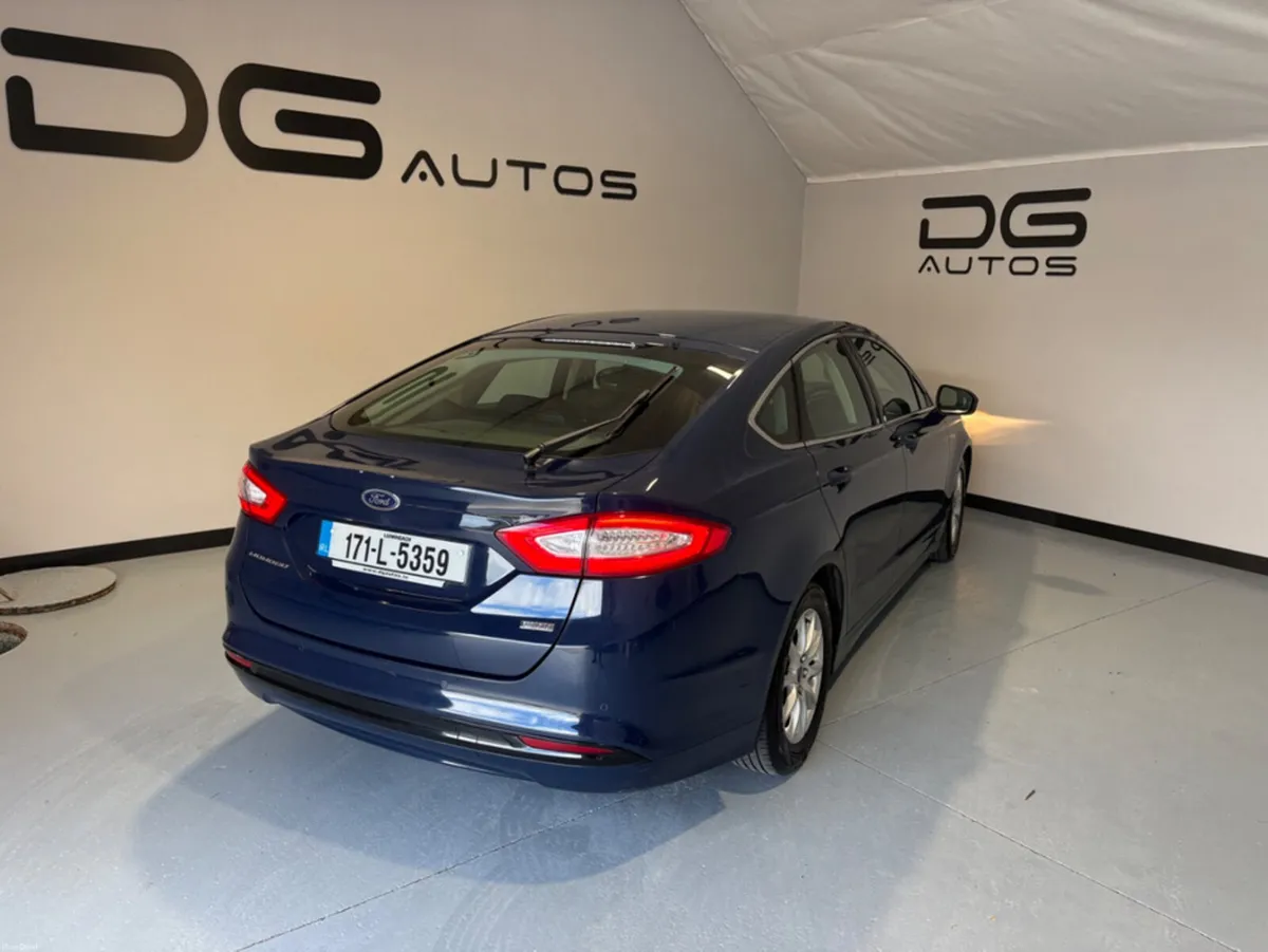 Ford Mondeo 1.5 TDCI TITANIUM ECONE ECONETIC 5DR - Image 4