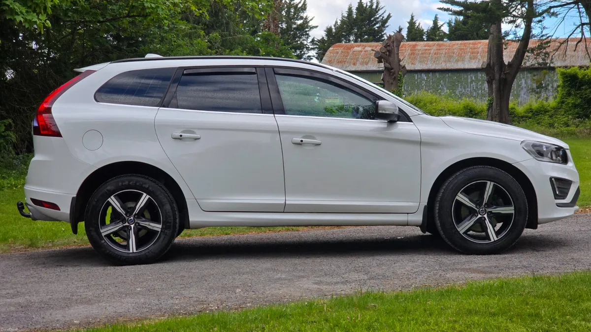 2017 Volvo XC60 R-Design 2.0 D4 NEW NCT - Image 3