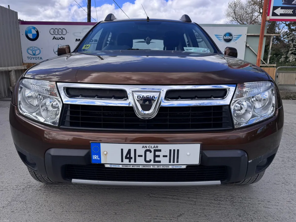 141 Dacia Duster 1.5D 4WD  Signature Warranty - Image 3