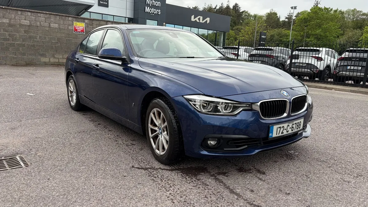 BMW 3-Series 2017 - Image 1