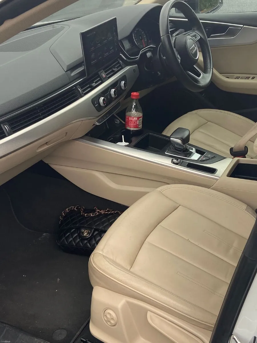 Audi A5 2023 - Image 2