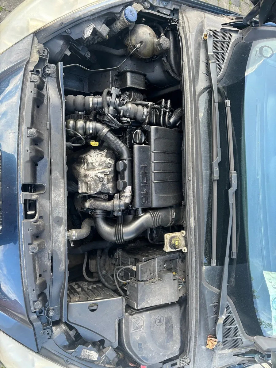 Peugot 308 - Image 4