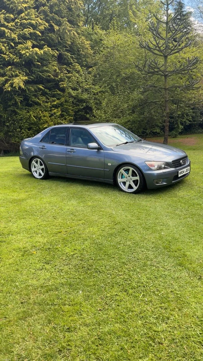 Moonstone Lexus is200 sport - Image 2