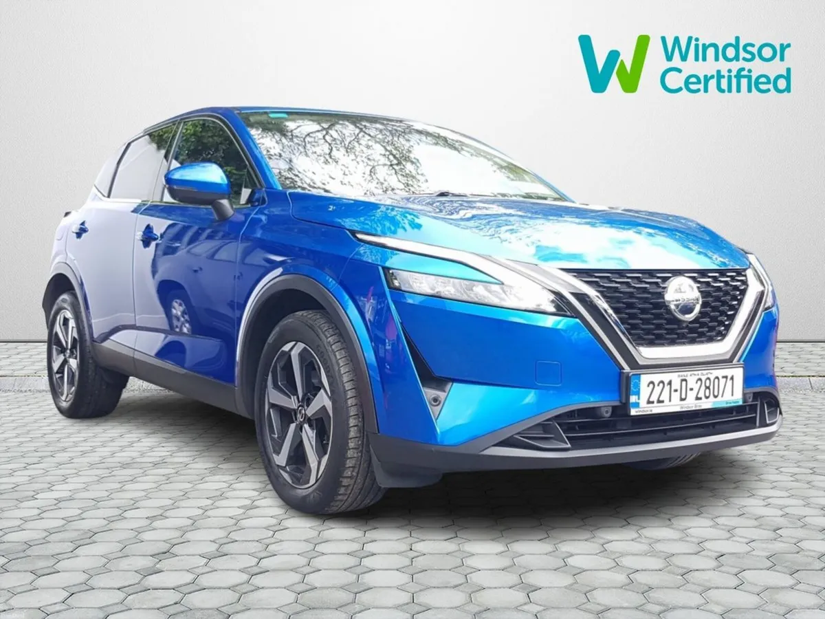 Nissan Qashqai 1.3 PET MILD HYBRID SV PREMIUM CVT - Image 1