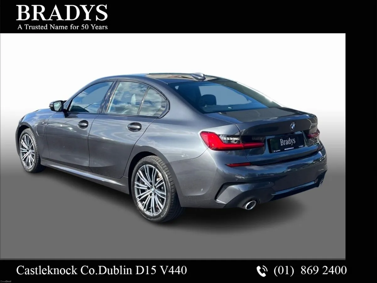 BMW 3-Series 330e M Sport Hybrid--Low KMS-- - Image 3
