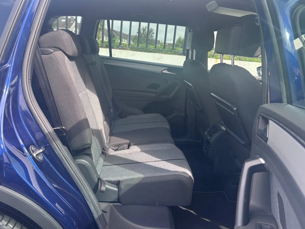 SEAT TARRACO 1.5 PETROL MANUAL SE 7 SEATER LOW KMS - Image 5