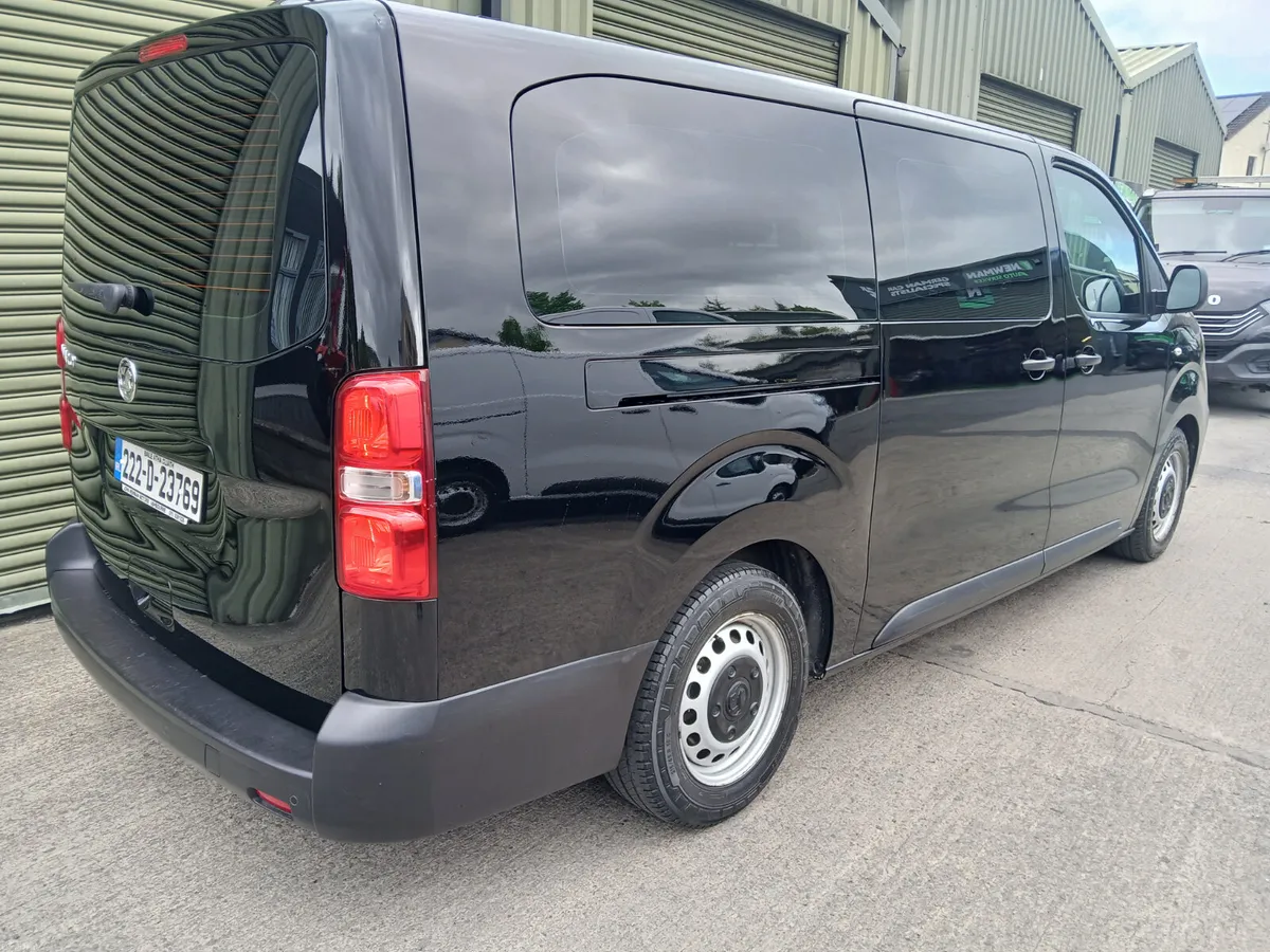 Vauxhall (Opel)Vivaro 2022 crew cab 6 seater - Image 3