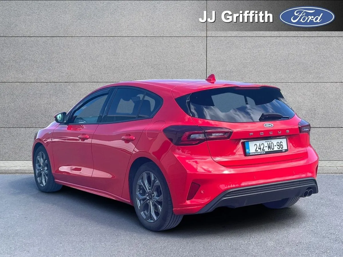 Ford Focus 1.0L EcoBoost 125PS ST-Line - Image 2