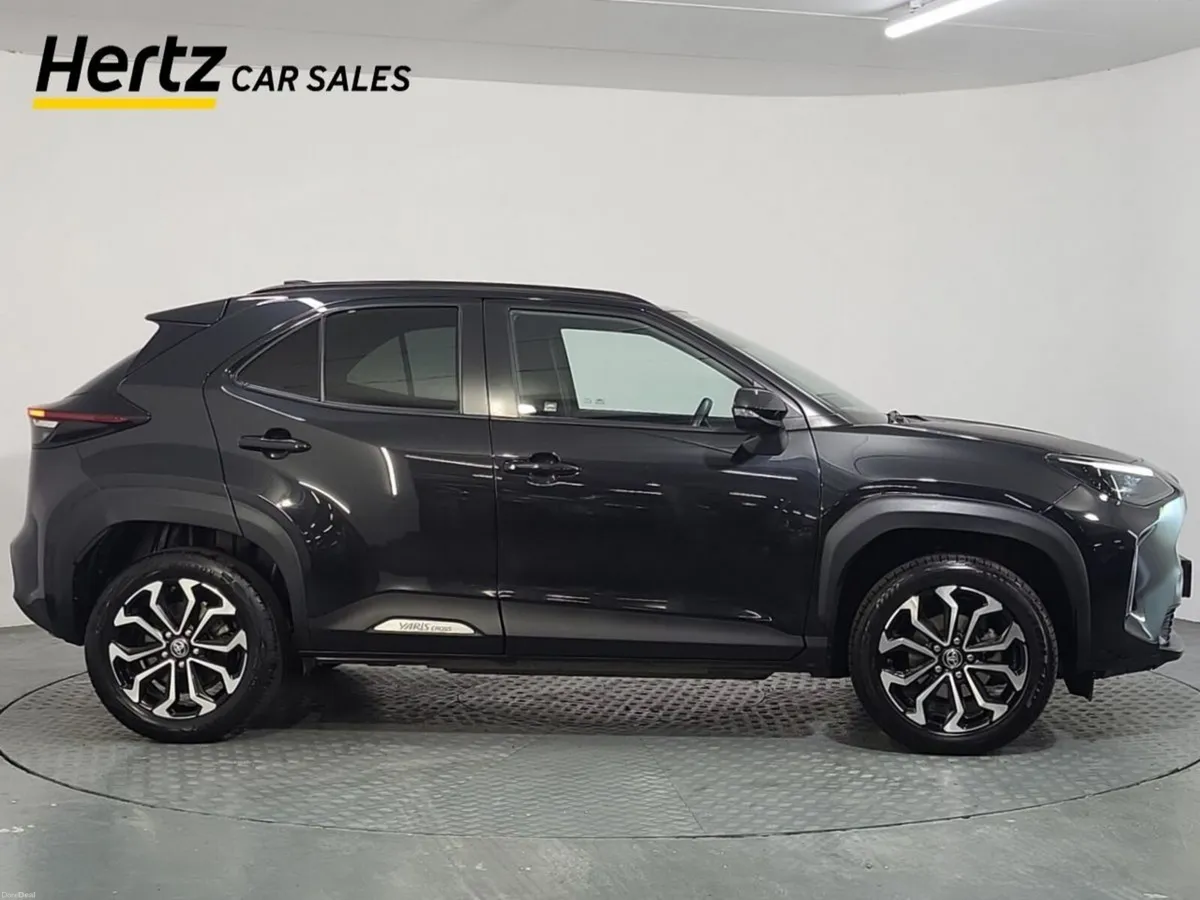 Toyota Yaris Cross DESIGN HEV 1.5 Petrol Automatic - Image 4