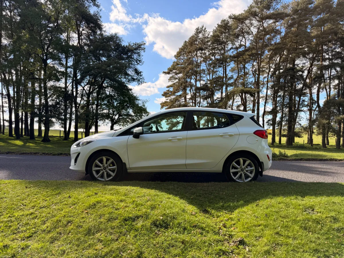 Ford Fiesta 2018 1.1 ZETEC Stunning Car - Image 4