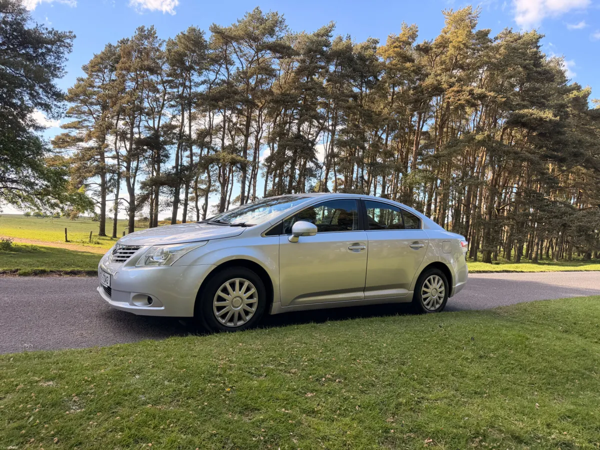 Toyota Avensis 2009 2.0 D4D Diesel - Image 3