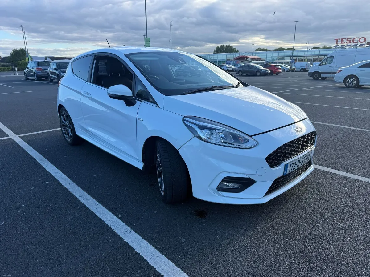 Ford Fiesta 2017 - Image 2