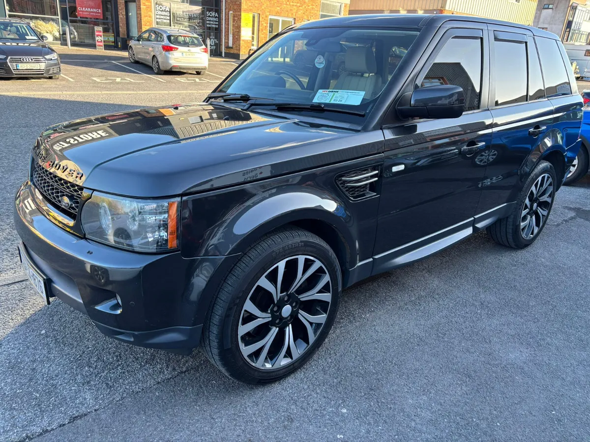 2013 Land Rover Range Rover Sport 3.0 TDV6 SE - Image 3