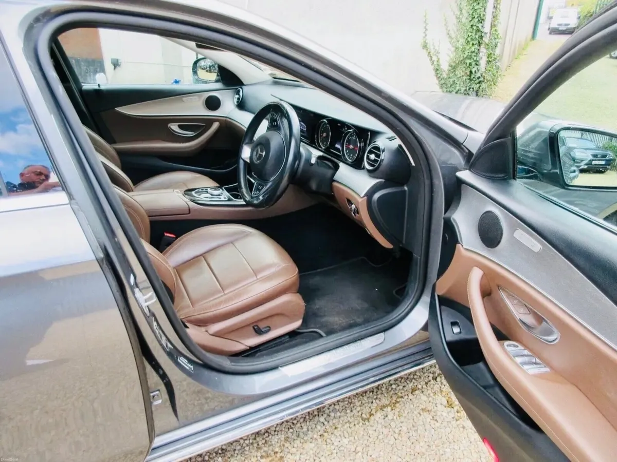 2018 MERCEDES BENZ E-CLASS E 220D AVANTGARDE AUTO - Image 4